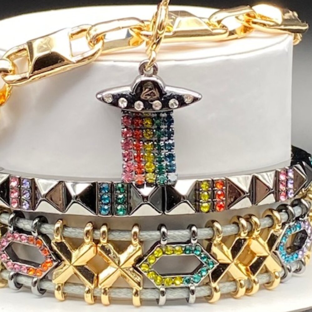 Under The Luxe Moon ST40448 Halloween Stack 2025 Rainbow UFO Charm